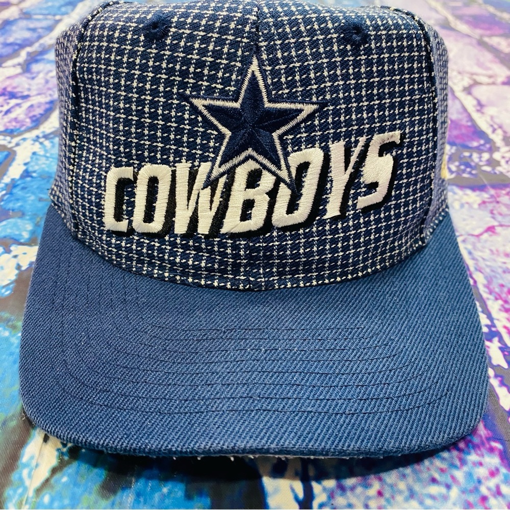 Dallas Cowboys NFL FOOTBALL LOGO ATHLETIC GRID VINTAGE 1990s Adjustable Cap Hat!